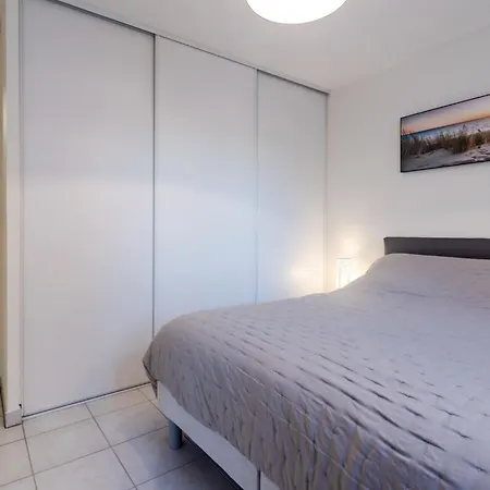 Apartment Le Hameau Du Prieure By Interhome Bonneville-sur-Touques