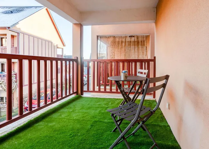 Le Hameau Du Prieure By Interhome Apartment